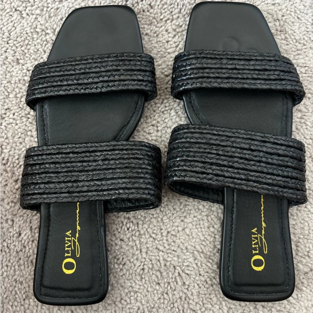 Olivia Ferguson Womens Black Sandals Flat‎ 7